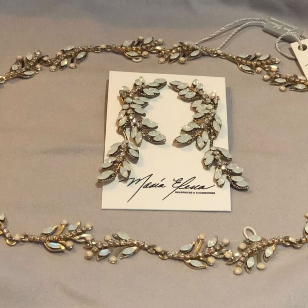NEW & NEVER WORN Bridal Accessory: Gold Bridal Headpiece